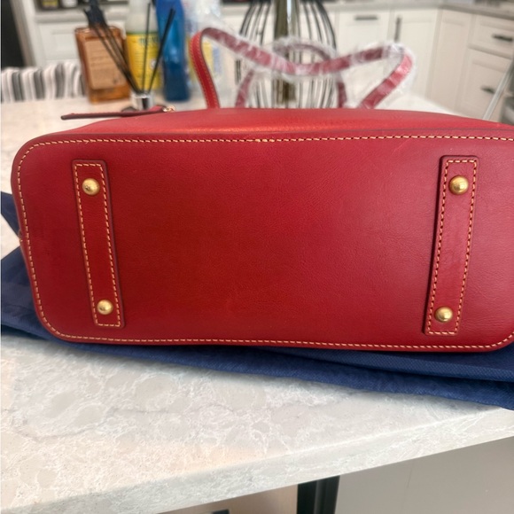 Dooney & Bourke Florentine red tote - Picture 3 of 7